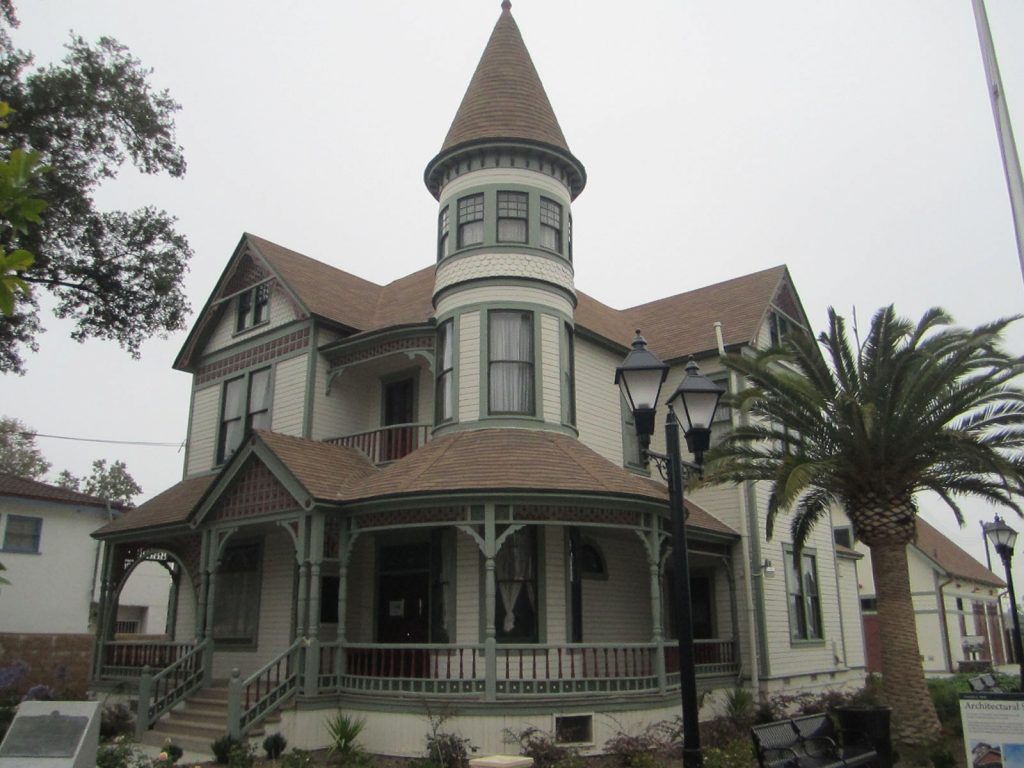 Historic Woelke House